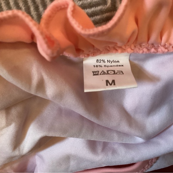 Women Pink Ruffle Bikini Set - Picture 2 of 5